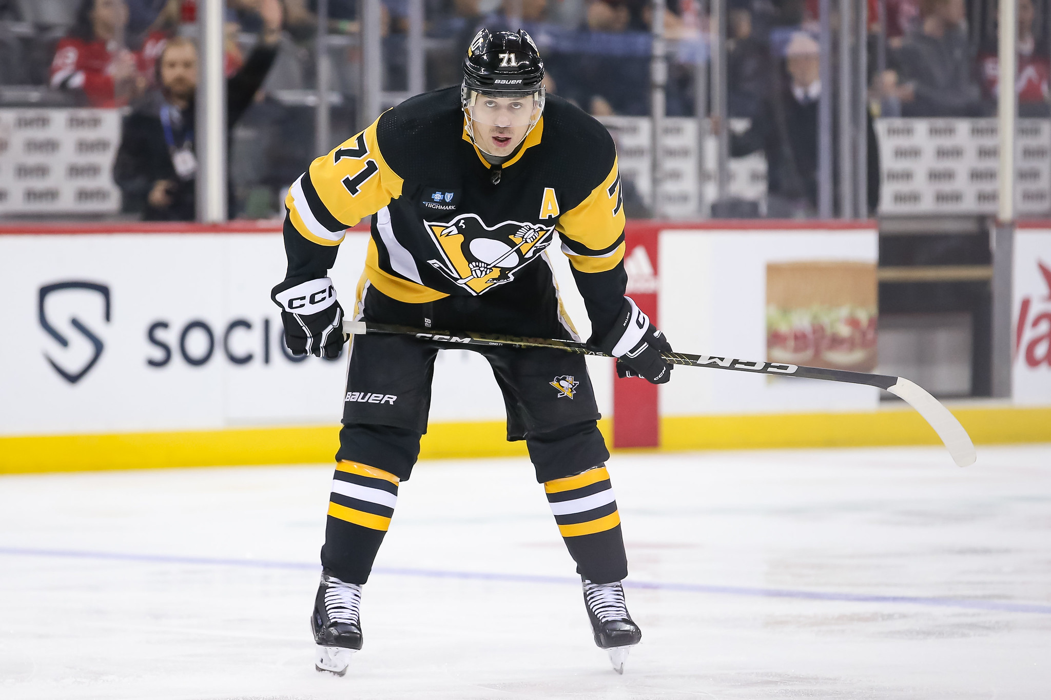 Pittsburgh Penguins’ Evgeni Malkin Reaches 1,300 Points – The Hockey Writers – NHL News