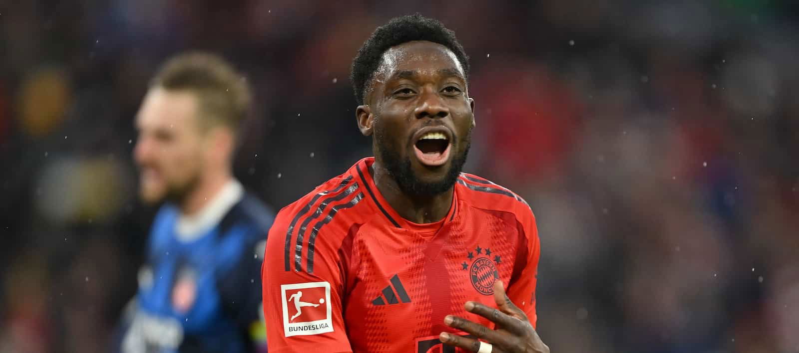 Alphonso Davies and Manchester United both cool over potential contract – Man United News And Transfer News